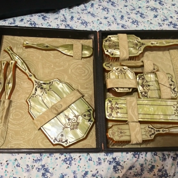 Vintage hair brush set - Picture 4 of 5